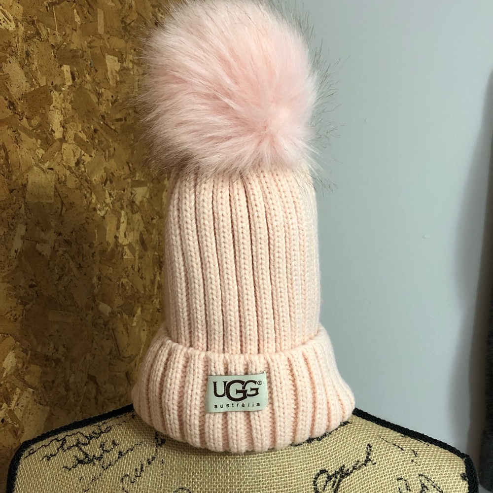 New Ugg girls pink fleece lined hat